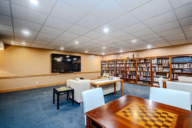 3131 Fleur Drive 208, Des Moines, IA 50321