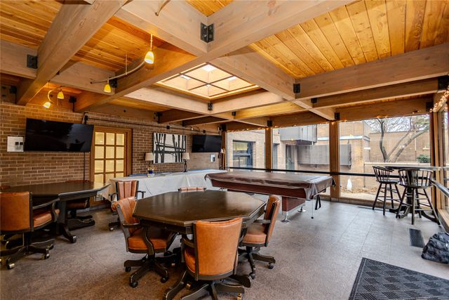 3131 Fleur Drive 208, Des Moines, IA 50321