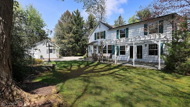 515 Woodland Ave, Westfield Town, NJ 07090