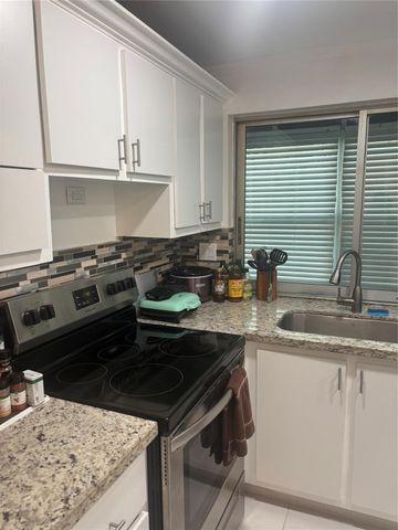 9081 Lime Bay Boulevard 211, Tamarac, FL 33321