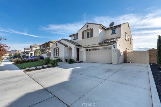 763 Augusta, Perris, CA 92571