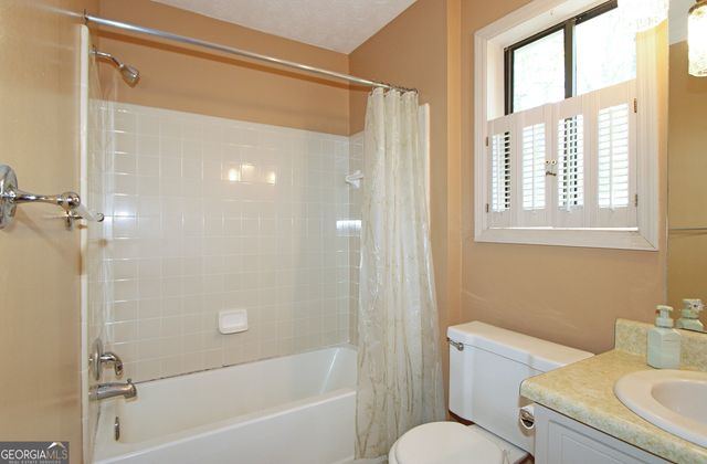 1446 Sartor NW, Lawrenceville, GA 30043