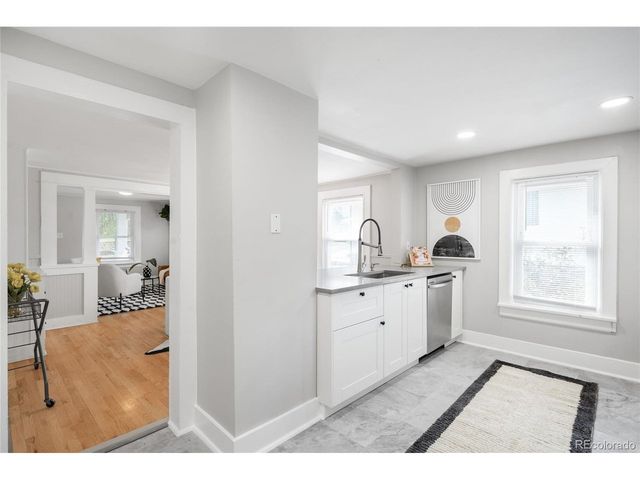 3855 N Cook St, Denver, CO 80205