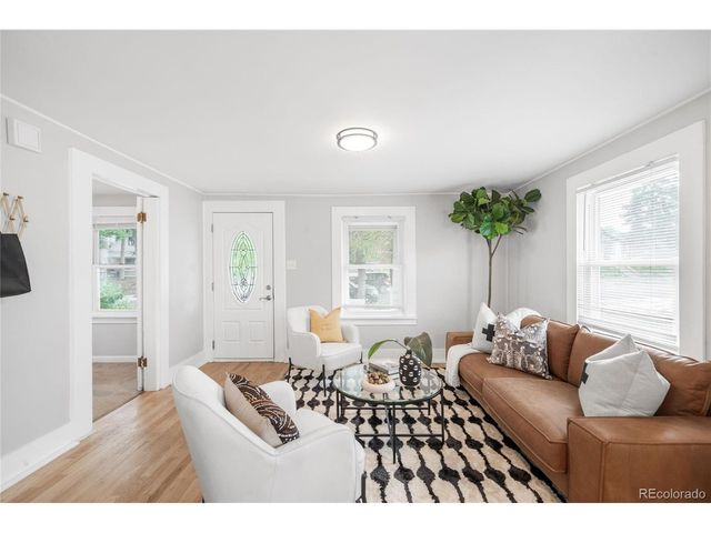 3855 N Cook St, Denver, CO 80205