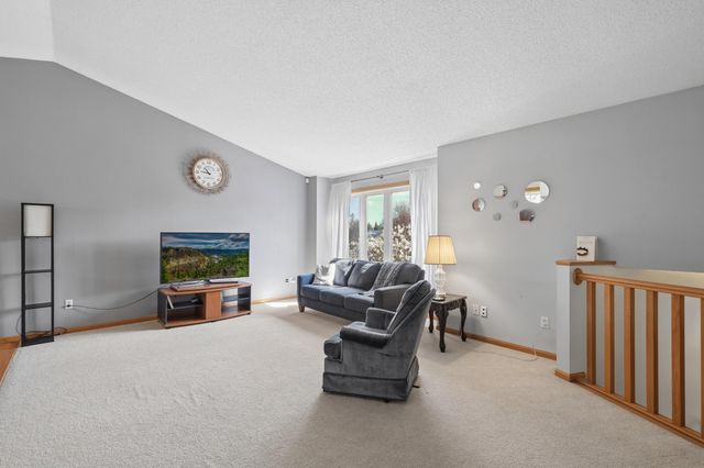 21089 Ibis Avenue, Lakeville, MN 55044