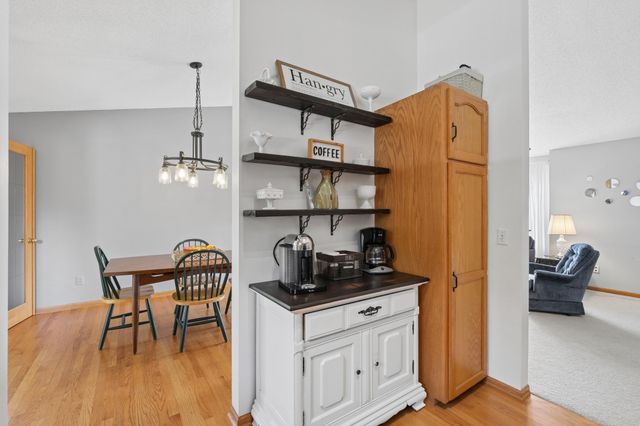 21089 Ibis Avenue, Lakeville, MN 55044