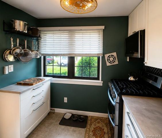335 Mariners Way, Copiague, NY 11726