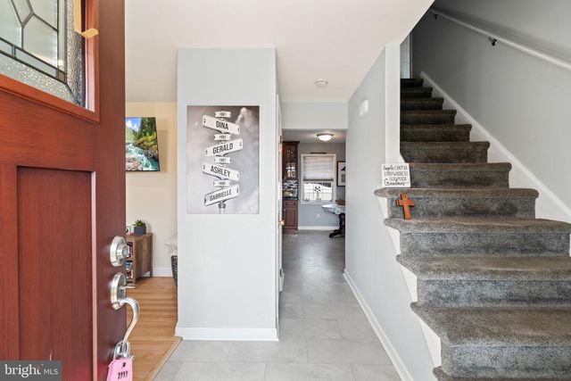 268 CHAMPION WAY, Sewell, NJ 08080