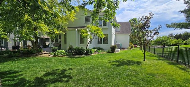 15917 Ballentine Street, Overland Park, KS 66221