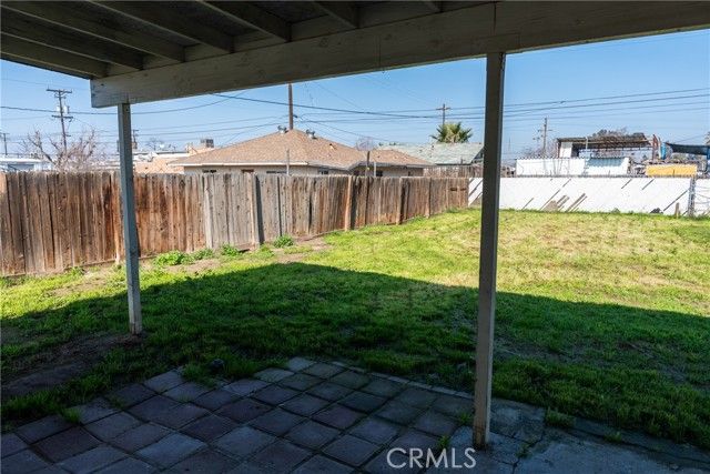 1102 E 18th Street, Bakersfield, CA 93305