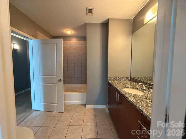 210 N Church Street 1505, Charlotte, NC 28202