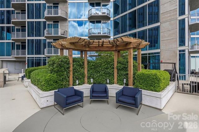 210 N Church Street 1505, Charlotte, NC 28202