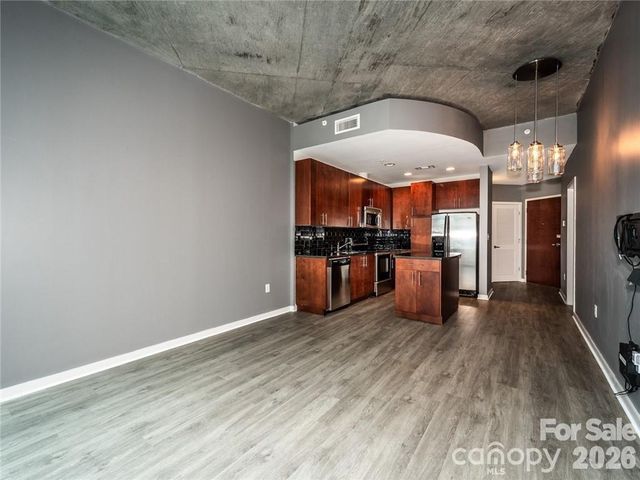 210 N Church Street 1505, Charlotte, NC 28202
