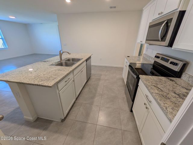 6694 Topaz Drive, Grant-valkaria, FL 32949