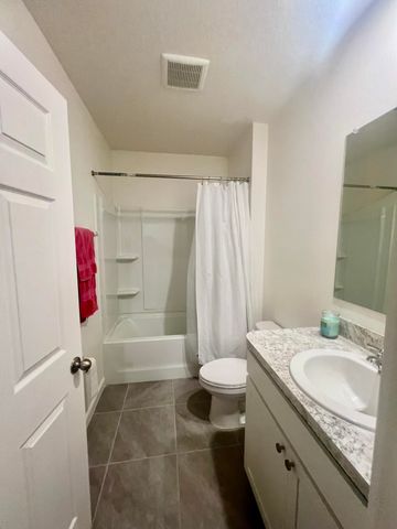 6694 Topaz Drive, Grant-valkaria, FL 32949