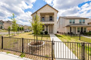 218 Glass Mountains WAY, Dripping Springs, TX 78620