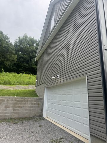 2055 Collier Rd, Lewisburg, TN 37091