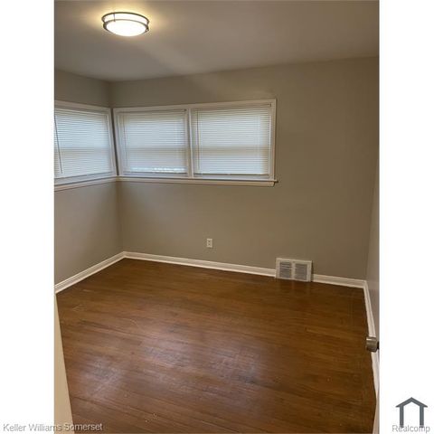 22540 Normandy Avenue, Eastpointe, MI 48021