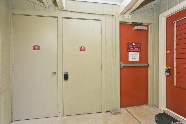 95-1050 Makaikai Street 3F, Mililani, HI 96789