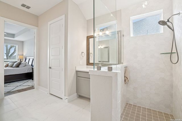 205 Vamanos, Boerne, TX 78006