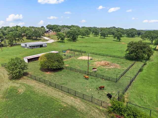248 Howard Road, Valley View, TX 76272