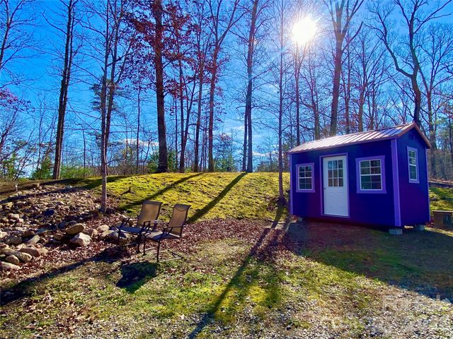 288 Rebel Drive, Hot Springs, NC 28743