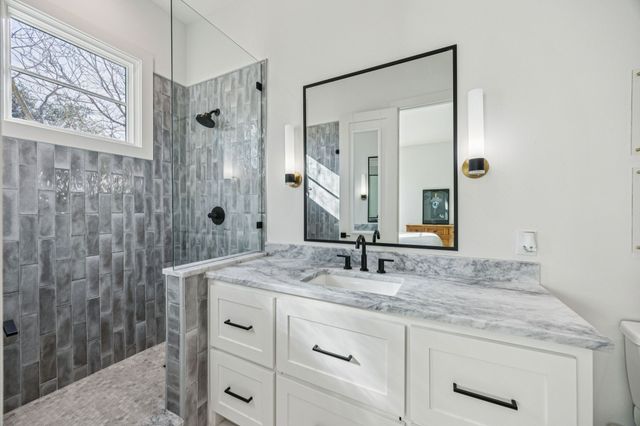 8427 Midway Road, Dallas, TX 75209