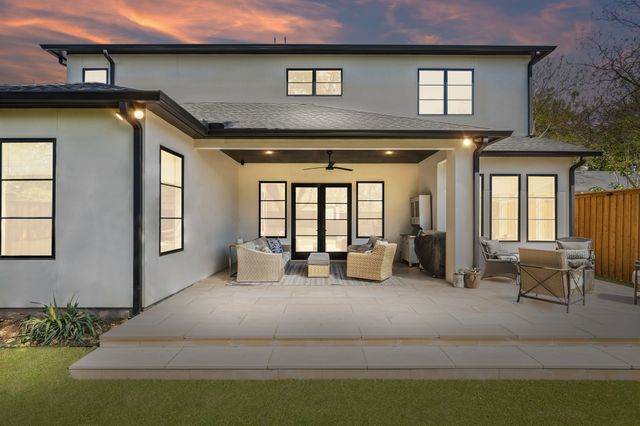 8427 Midway Road, Dallas, TX 75209