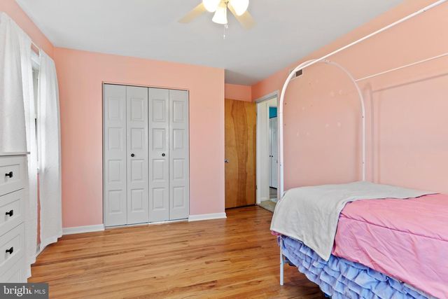 1393 LUTZTOWN RD, Boiling Springs, PA 17007