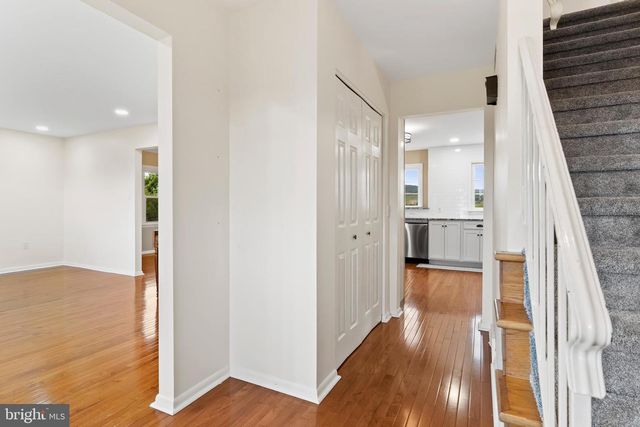 1393 LUTZTOWN RD, Boiling Springs, PA 17007