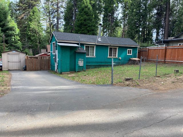 6324 Pony Express Trl, Pollock Pines, CA 95726