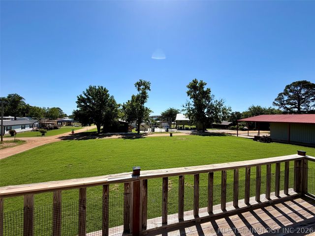 10569 Vickie Drive, Kingston, OK 73439