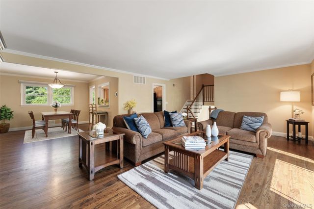 20 Cornell Drive, Hartsdale, NY 10530