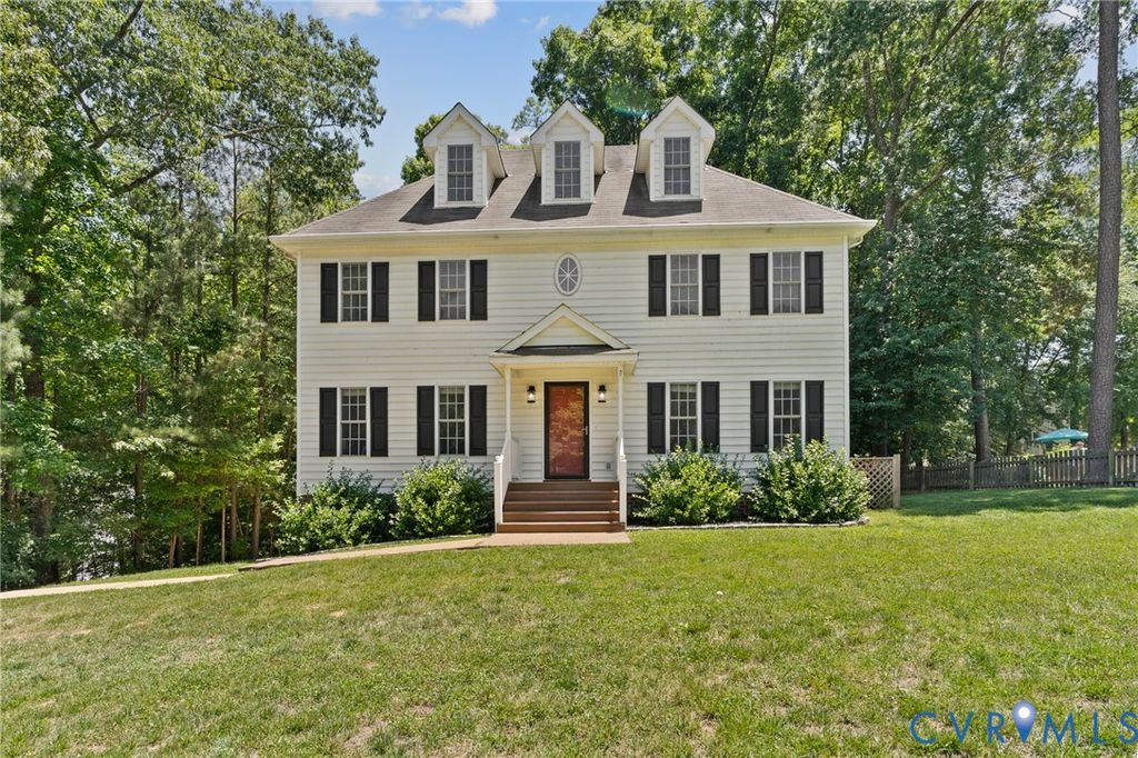 4419 Tweedsmuir Ct, Moseley, VA 23120