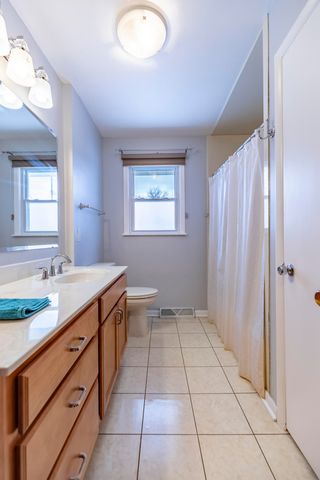 3543 44th Street, Highland, IN 46322