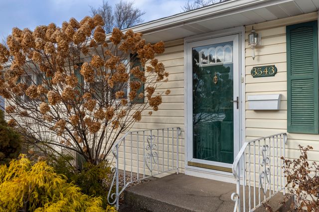 3543 44th Street, Highland, IN 46322