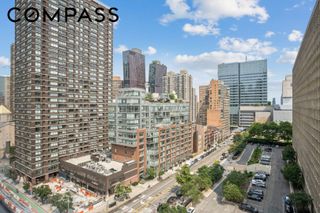 251 E 32nd Street # 14D, New York City, NY 10016