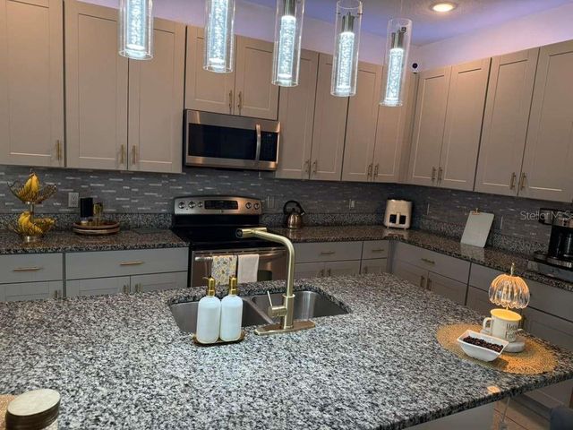 570 FELTRIM MANOR ROAD, Haines City, FL 33844