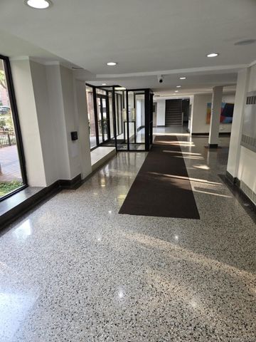 64-35 Yellowstone Blvd. 64-35 Yellowstone Blvd 6G 6G, Forest Hills, NY 11375
