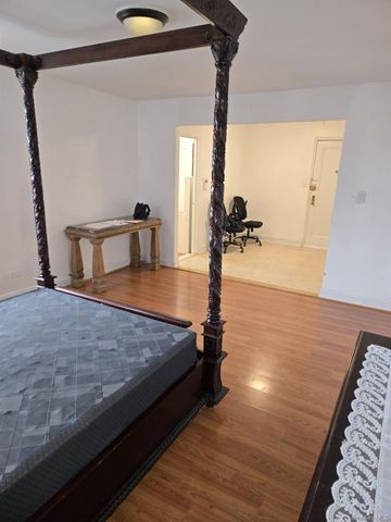 64-35 Yellowstone Blvd. 64-35 Yellowstone Blvd 6G 6G, Forest Hills, NY 11375