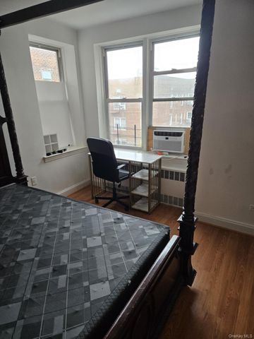 64-35 Yellowstone Blvd. 64-35 Yellowstone Blvd 6G 6G, Forest Hills, NY 11375
