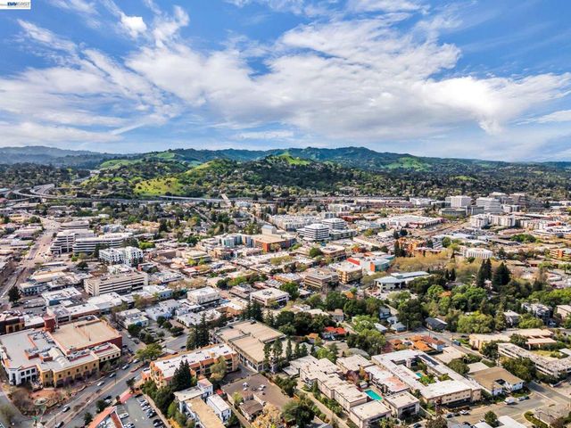 1201 Alta Vista Dr 108, Walnut Creek, CA 94596