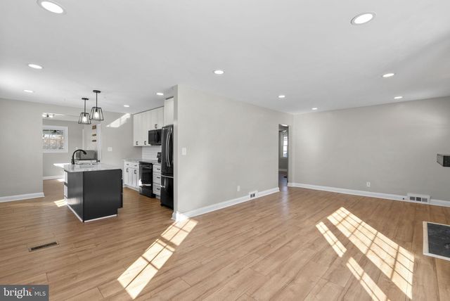 302 GRACEFORD DR, Aberdeen, MD 21001