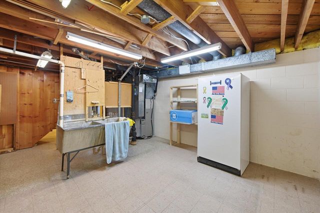 7106 N 37th STREET, Milwaukee, WI 53209