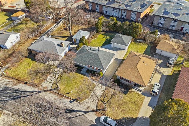 7106 N 37th STREET, Milwaukee, WI 53209