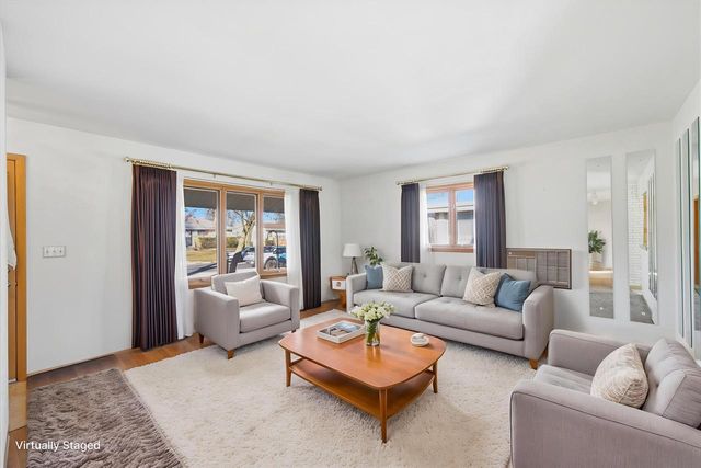 7106 N 37th STREET, Milwaukee, WI 53209