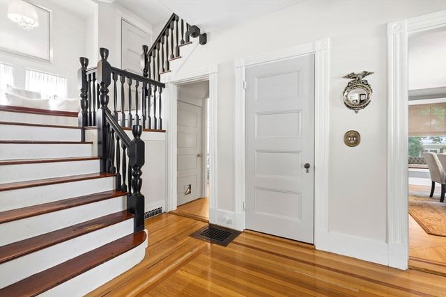 31 Morrison Ave, Stoneham, MA 02180