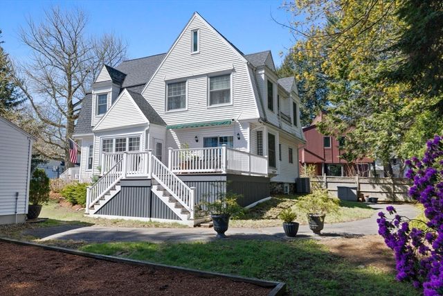 31 Morrison Ave, Stoneham, MA 02180