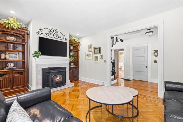 31 Morrison Ave, Stoneham, MA 02180