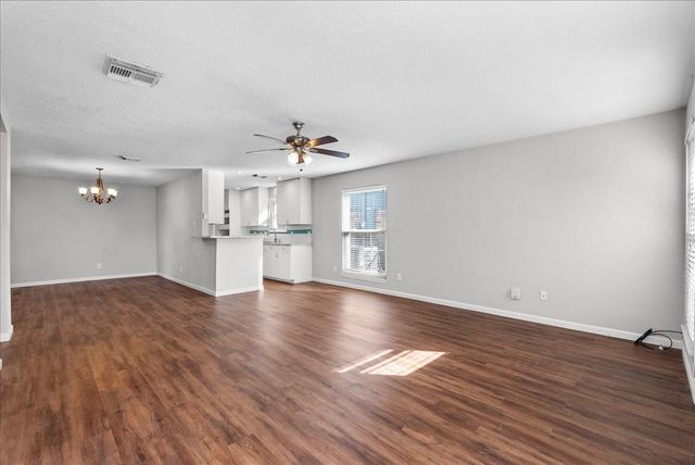 3206 Wavecrest Street, League City, TX 77573